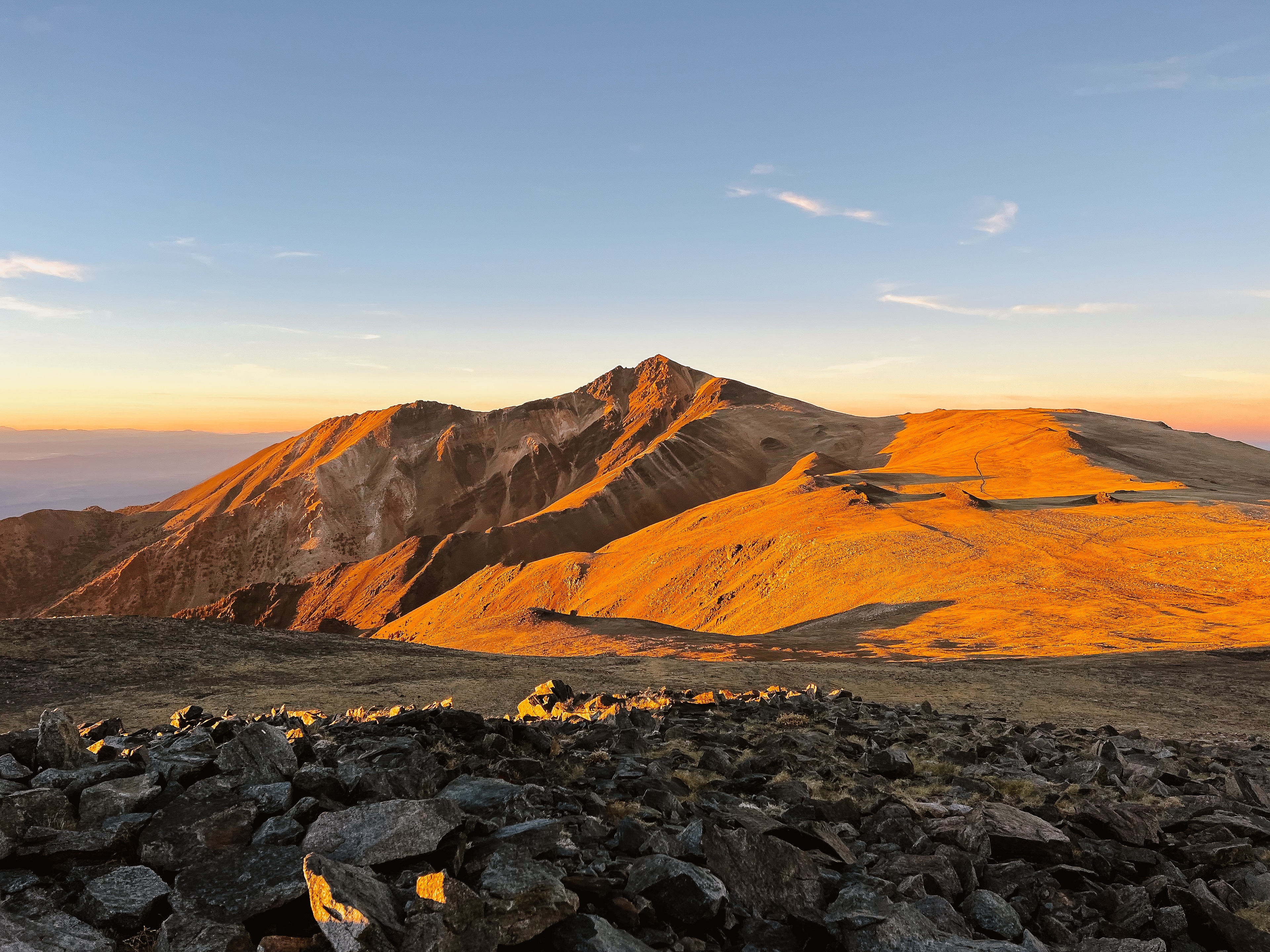 Getting Loopy on the West Ridge of the White Mountains